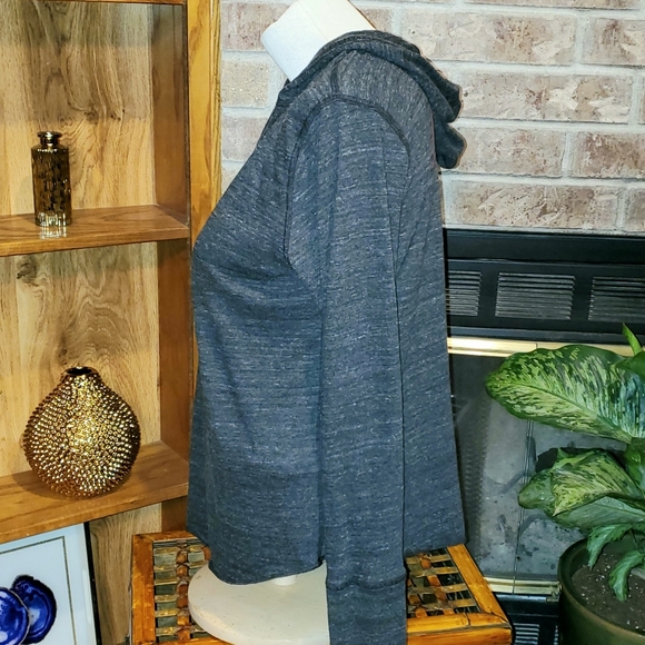 US Blanks Shirt with hood- Size Large - Picture 3 of 5